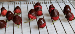 Erdbeeren auf Gitter