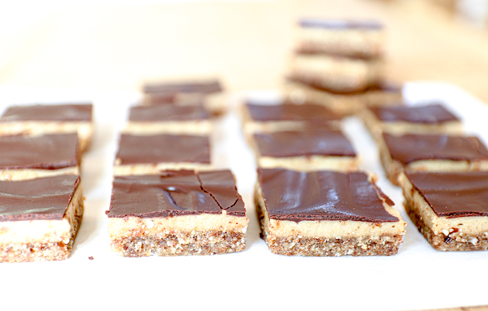 Raw salted caramel slices