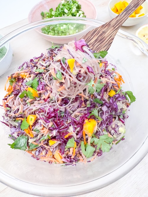 Bunter Sommerrollen-Salat